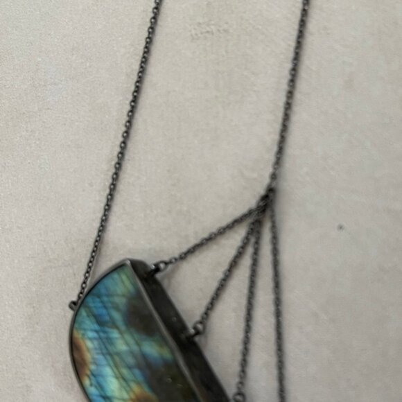 LAUREL'S BENCH Artisan Labradorite & Sterling Silver Suspension Necklace is NWOT - Picture 8 of 8